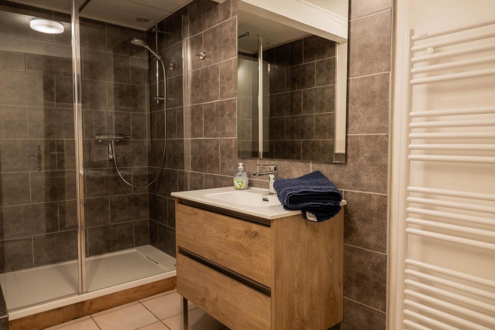 Appartement Rives De Bourges à Burzet Extérieur photo